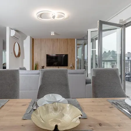 Apartment Polwysep Premium By Major Domus Club